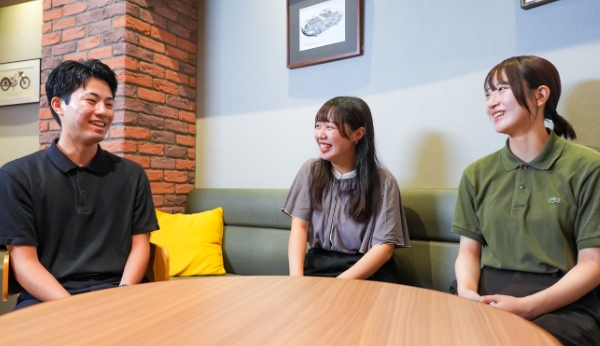 新卒入社座談会の様子